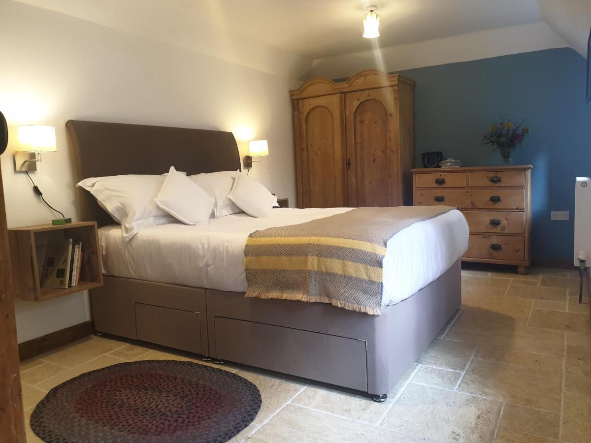 Delightful Cottage On The River Adur Close To Brighton & The Downs No Dogs Sorry Upper Beeding Eksteriør billede